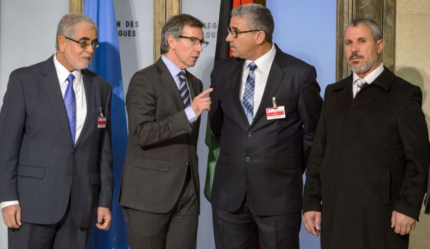 Libya meeting makes faltering start, seeks unity govt