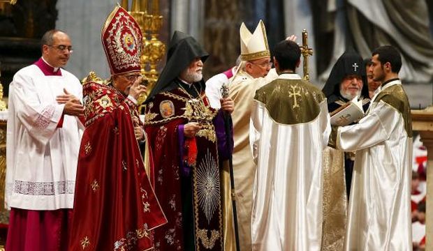 Pope calls Armenian slaughter ‘1st genocide of 20th century’