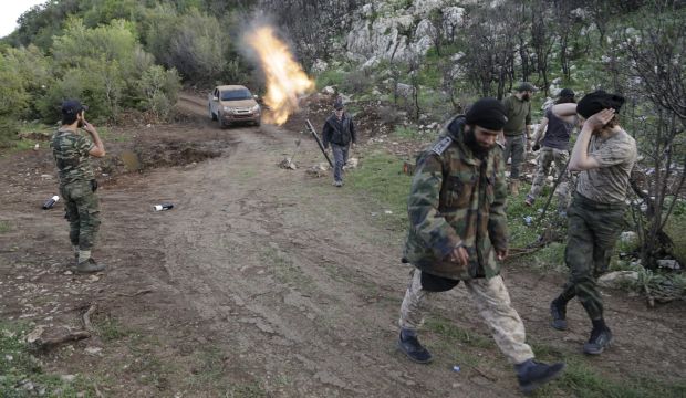 Islamist rebels battle Syrian army near Assad heartland