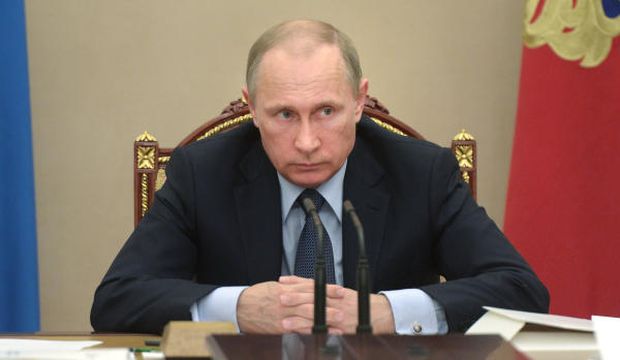 Putin accuses US of meddling in FIFA affairs