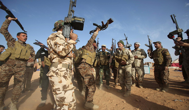 Iraq deploys tanks as ISIS tightens grip on Ramadi