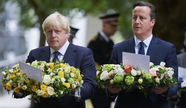 Britain pays tribute to victims on 10th anniversery of London bombings