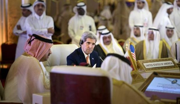 Kerry pushes Iran deal in Qatar