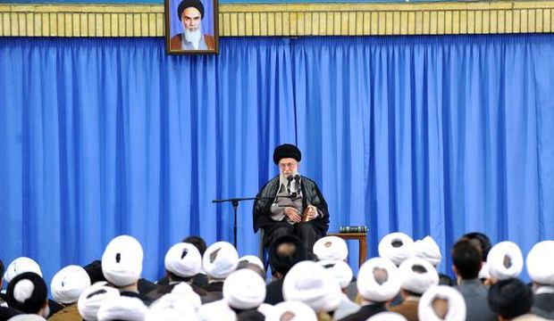 Iranian officials slam Tehran’s “political point-scoring” over Hajj tragedy