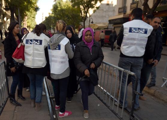 Thousands Demand Jobs in Tunisia