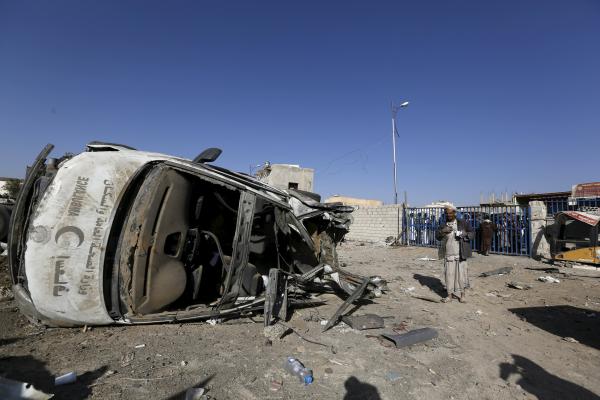 Car Bomb at Yemeni Presidential Palace Kills 7