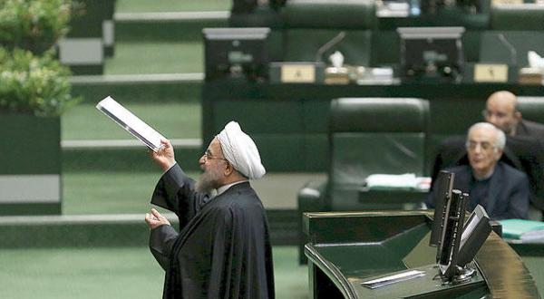 Rouhani Slams Far-reaching Corruption in Iran