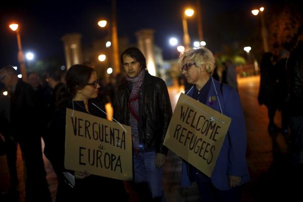 Turkish Authorities Intercept Hundreds of Migrants Trying to Cross Aegean