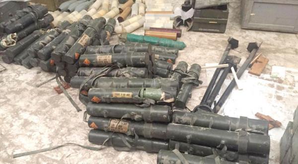 Huge Arms at al-Qaeda’s Dens in al-Mukalla, Confirming Plans to Establish Emirate