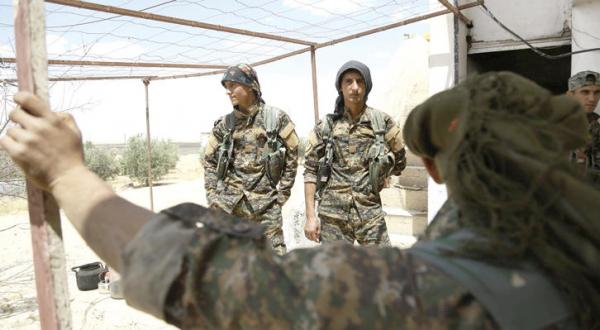 Syria’s Kurds: Raqqa Will Go to Whoever Liberates It