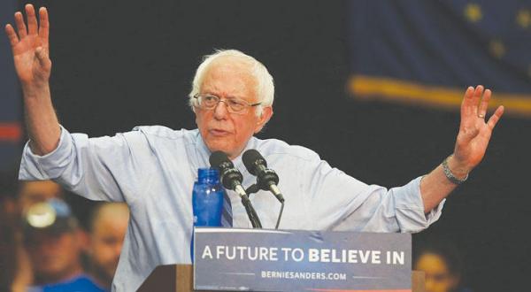 Sanders Calls Democratic Delegates to Support Him in Facing Clinton