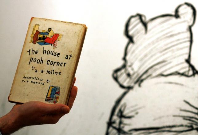 Turning 90, Winnie-The-Pooh Meets Britain’s Queen in New Story