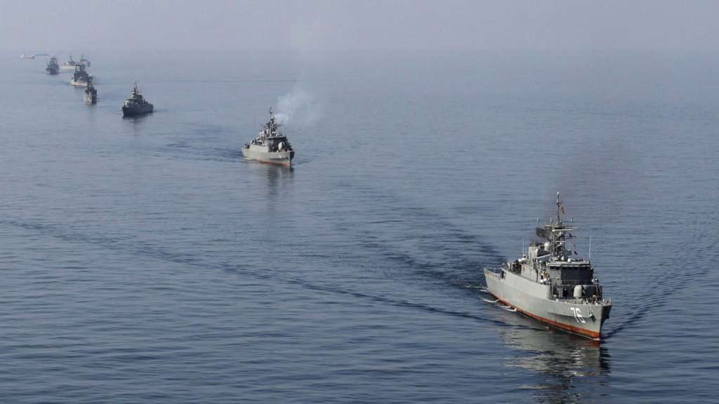 Iranian Commander Warns to Close Strait of Hormuz to U.S.