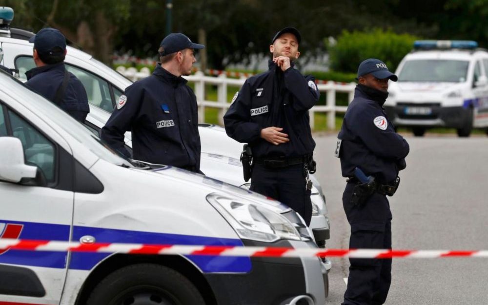 French Police Alerted to Possible Arrival of Fighters