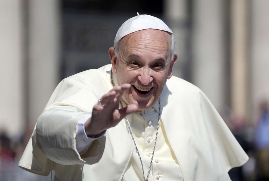 “Feed People, not Wars,” Pope Says in Address to U.N. Food Agency