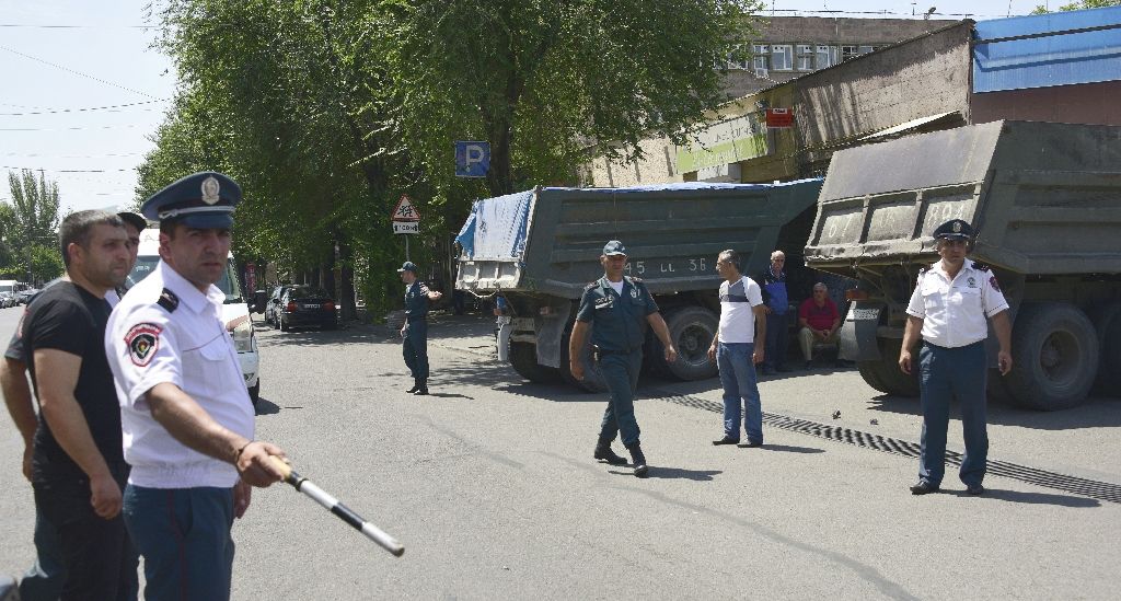 Armenian Armed Group Holds Hostages at Yerevan Police Station