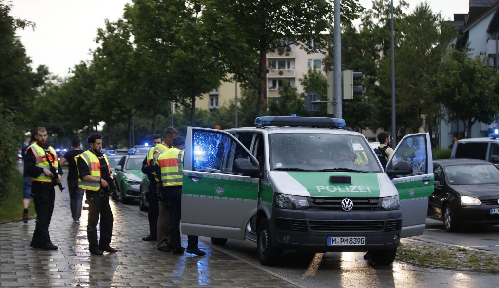 Munich Gunman Fixated on Mass Killing, Had No ISIS Ties