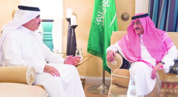 Crown Prince Discusses Latest Developments with Bahraini Interior Minister