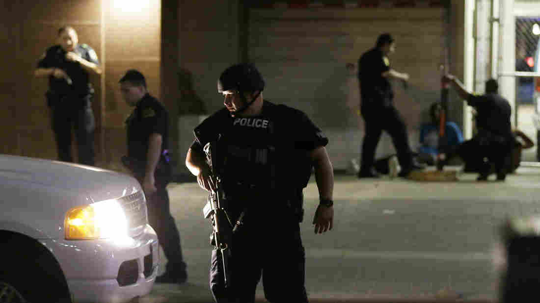 War on Police in Dallas, U.S.