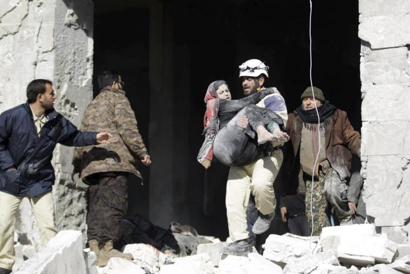 Thirty Killed in Syrian Strikes on Damascan Suburb Town
