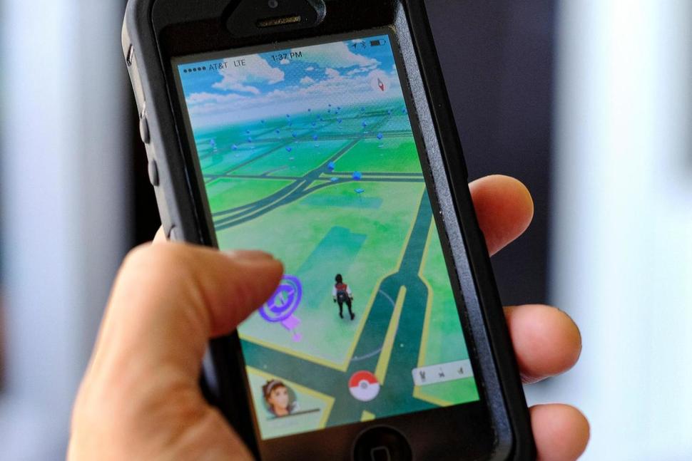 Health Experts Praise Pokémon Go but some Warn of its Dangers