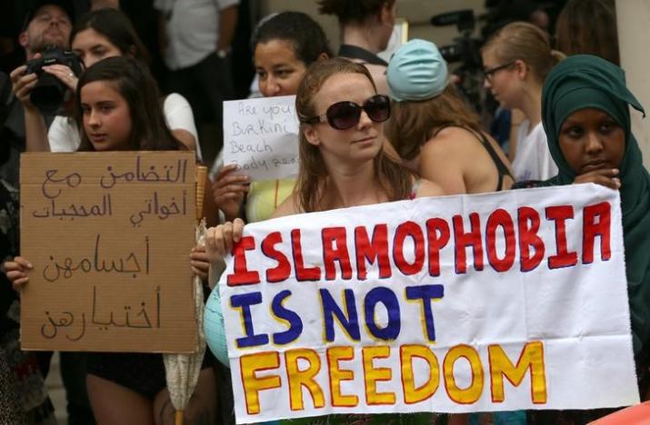 France’s Sarkozy Says would Change Constitution to Ban Burkinis