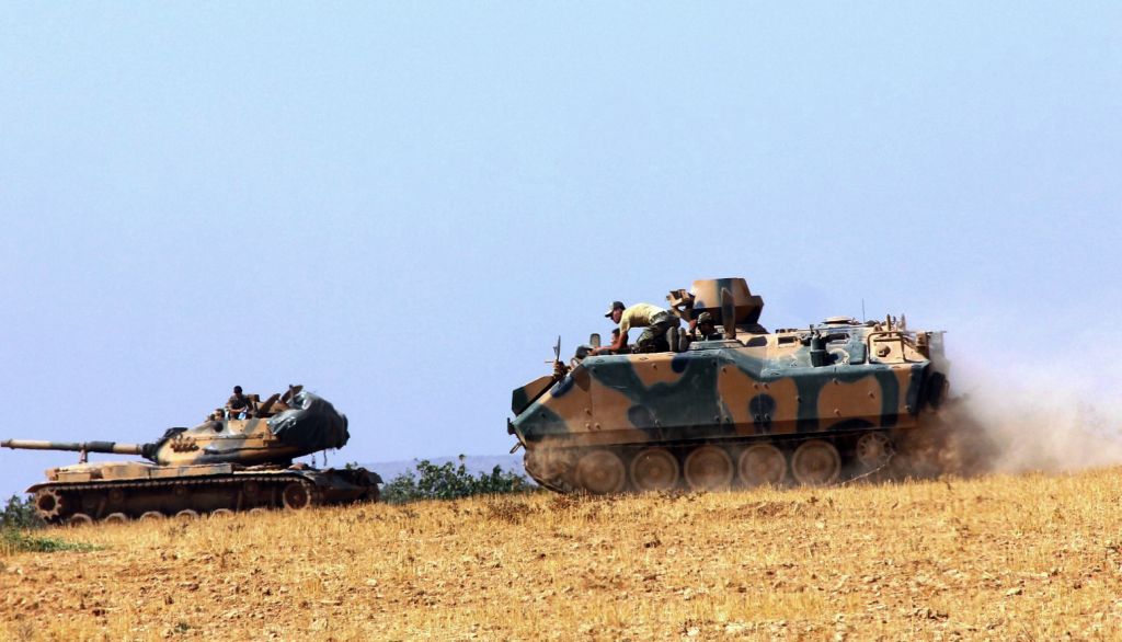 Turkey Sends more Tanks into Syria as Jarablus Military Council Says Attack Caused Civilian Casualties