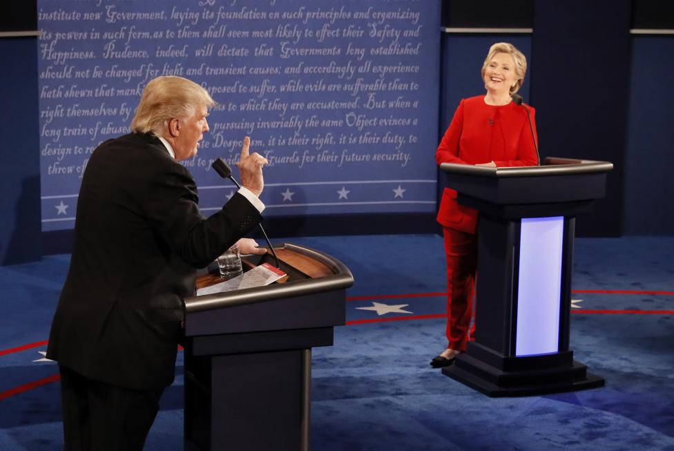 Clinton Wins First Round of U.S. Presidential Debate
