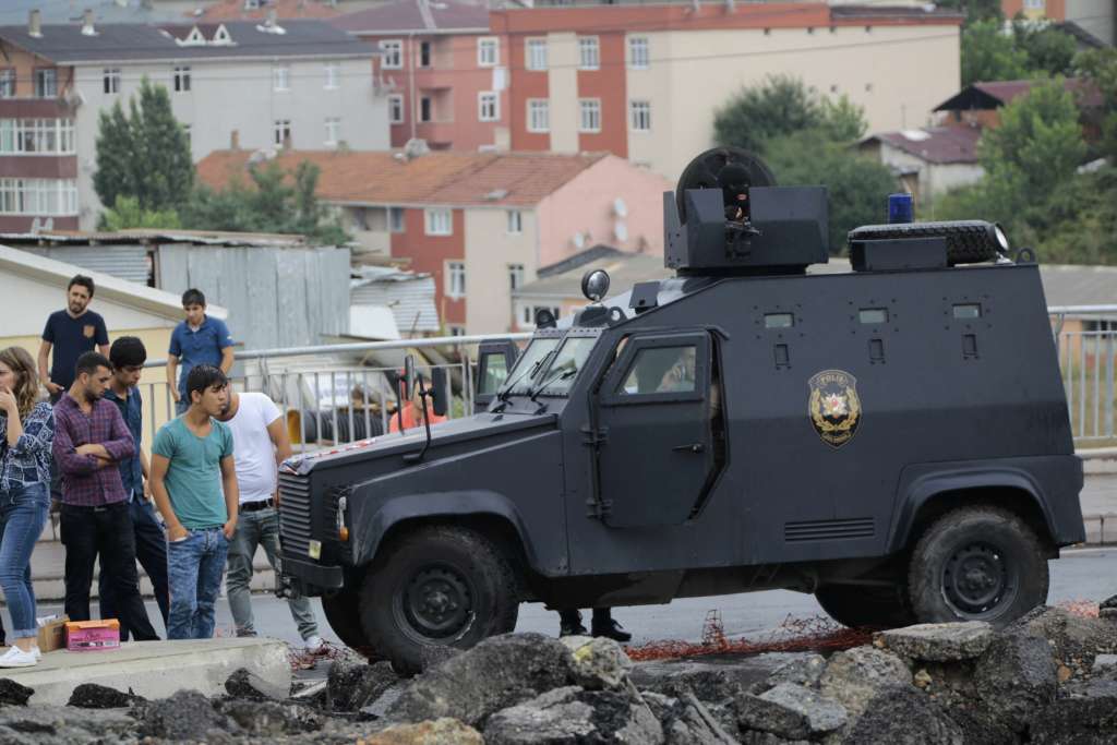 Police Kill 5 ISIS Militants in Central Turkey
