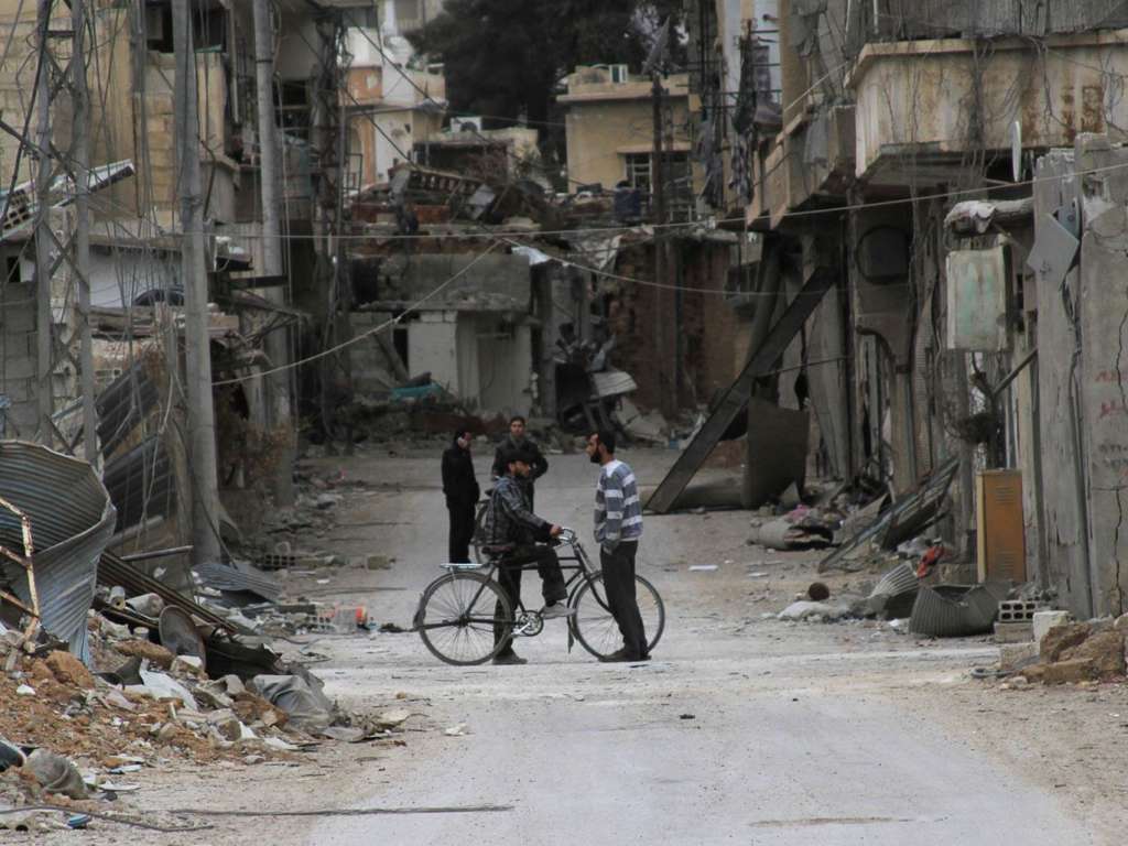 Assad Exerts Pressure to Turn Moadamiyat al-Sham into another Daraya