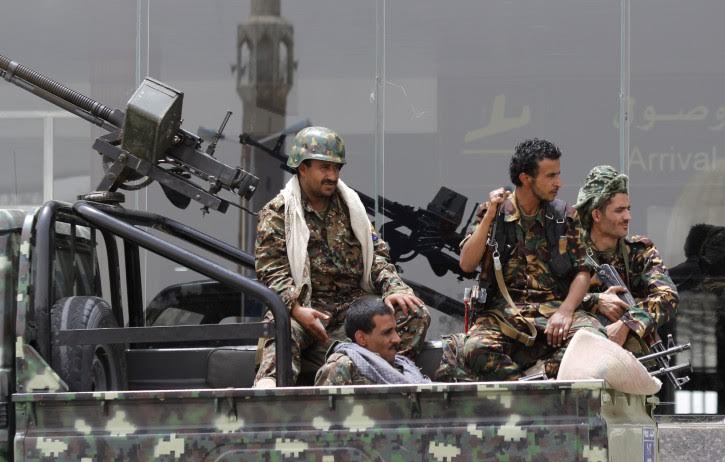 Yemeni Government Leaves Riyadh to Aden