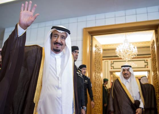 King Salman Orders KS Relief to Treat Those Injured in Great Hall Incident Outside of Yemen