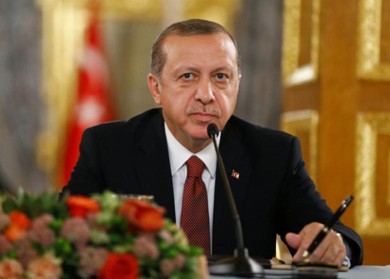 Erdogan Tells Iraq’s Abadi to Keep Track of ‘Limits’