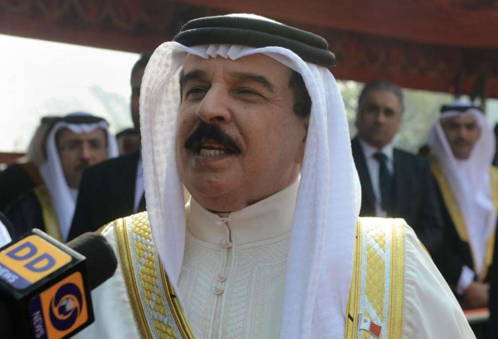 King Hamad: We Are Honored by Participation of Bahrain’s Defense Forces in Arab Coalition