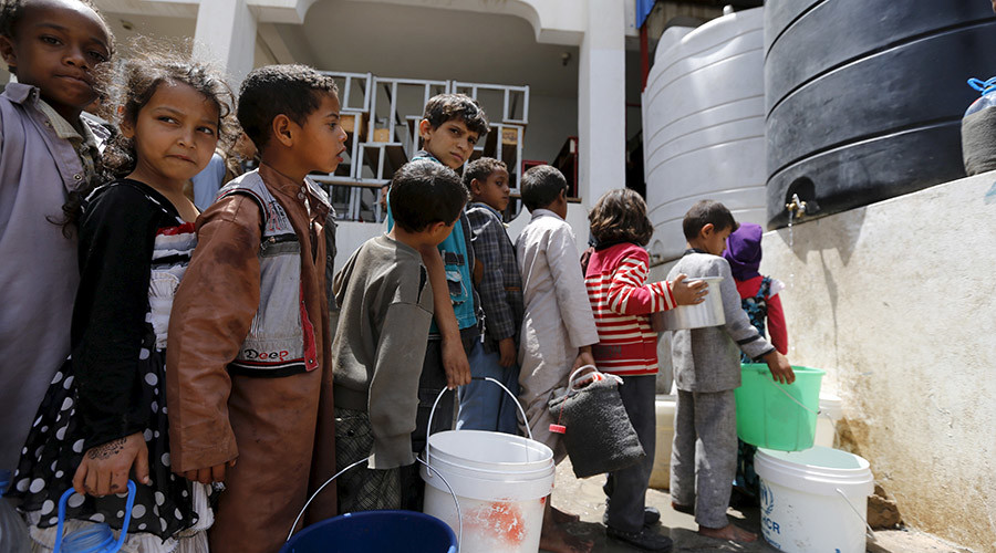 Houthis Prevent UNICEF Convoys from Entering Taiz