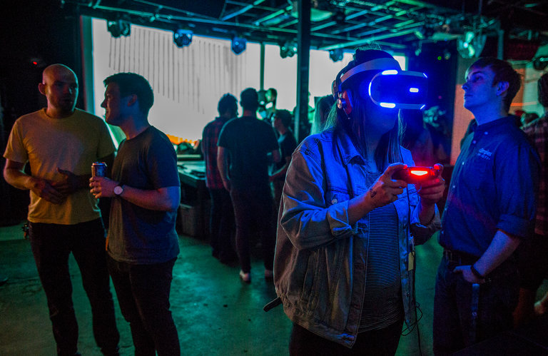 Virtual Reality’s Possibilities Lure Video Game Developers