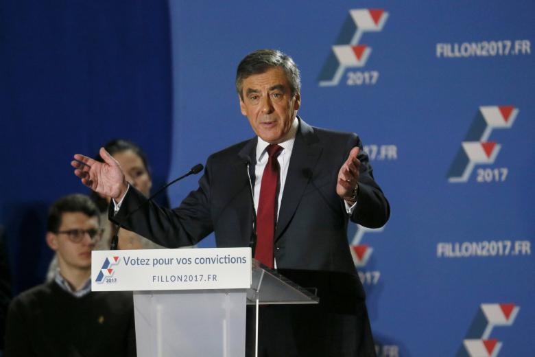Poll’s Show France’s Fillon Will Easily Beat Far-Right’s Le Pen