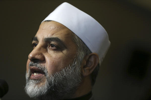 Muslim Cleric Fights against Deportation in U.S. Court