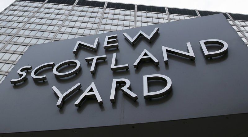 Scotland Yard Deploys Anti-terror Patrols in London