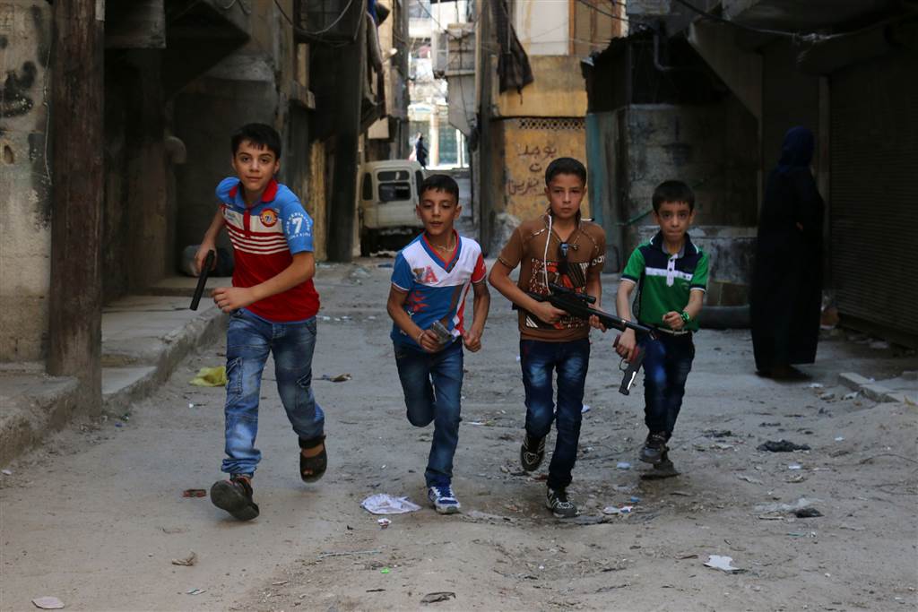 Nearly 20,000 Children Flee Aleppo