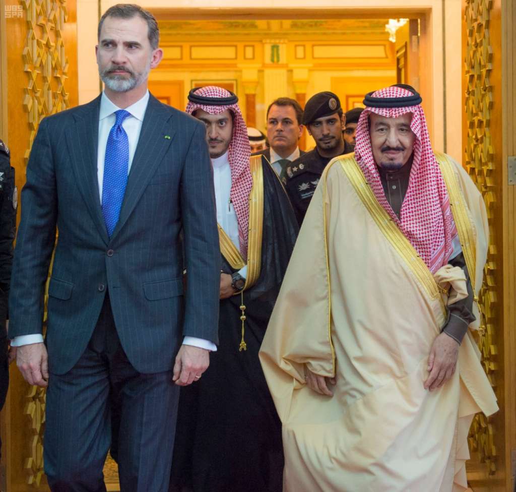 Custodian of the Two Holy Mosques Receives King of Spain