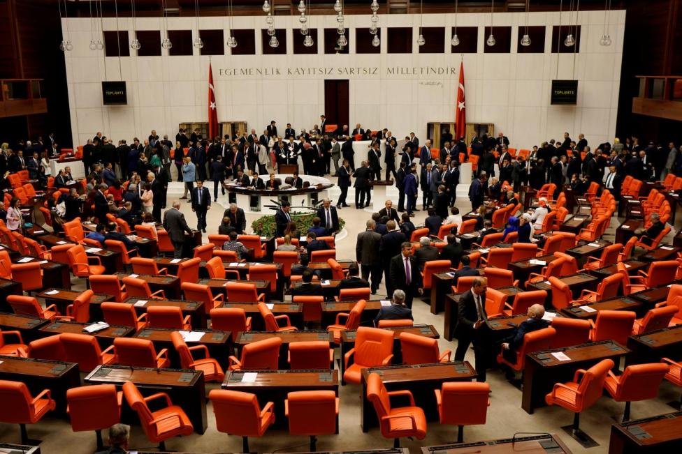 Turkish Parliament Discusses Constitutional Amendments amid Opposition