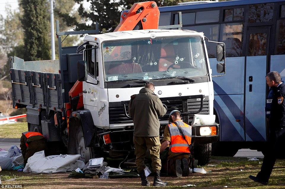 Four Israeli Soldiers Killed as Palestinian Rams Truck into Pedestrians