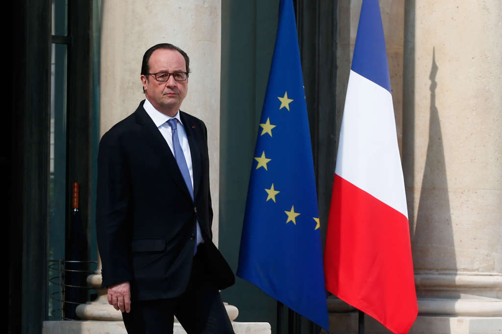 Hollande, City’s Mayor Fire Back at Trump over Paris Criticism