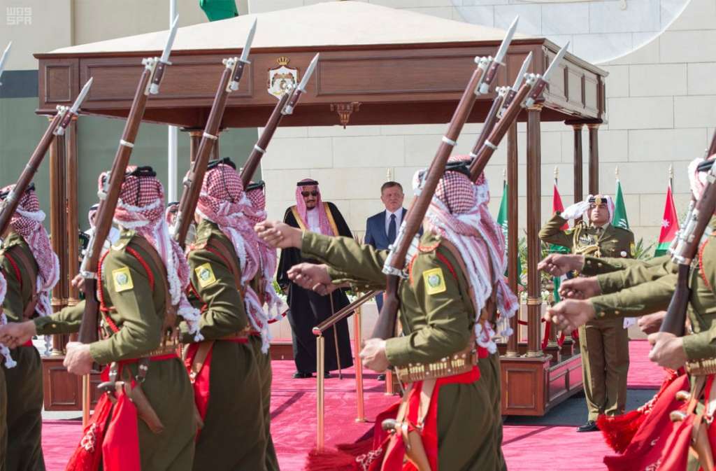 King Salman Arrives in Jordan for Arab Summit