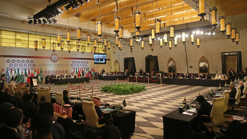 Arab Foreign Ministers Finalize Summit Documents