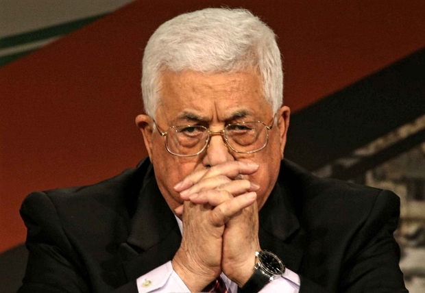 Trump Invites Abbas to Visit White House ‘Soon’