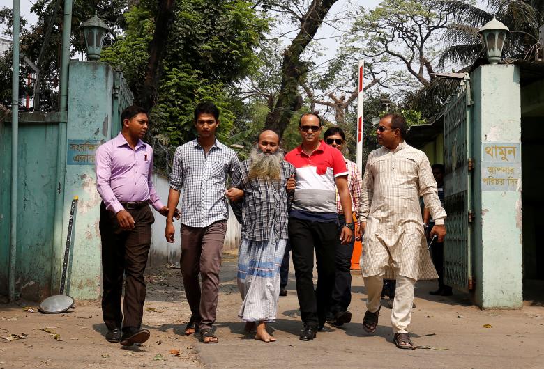 Bangladesh Arrests Militant who Urged Killing of Foreigners