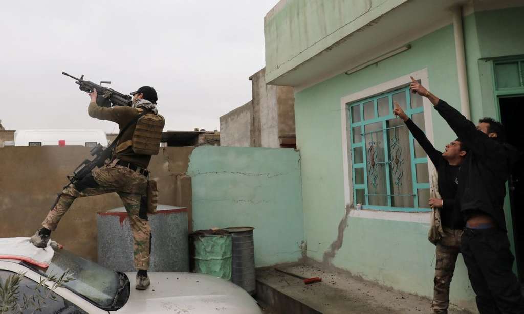 Mosul Battles Turn into ‘War of Alleyways’