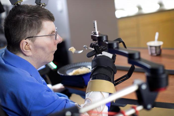 New Scientific Achievement: Implants Help Paralyzed Man Feed Himself Using His Thoughts